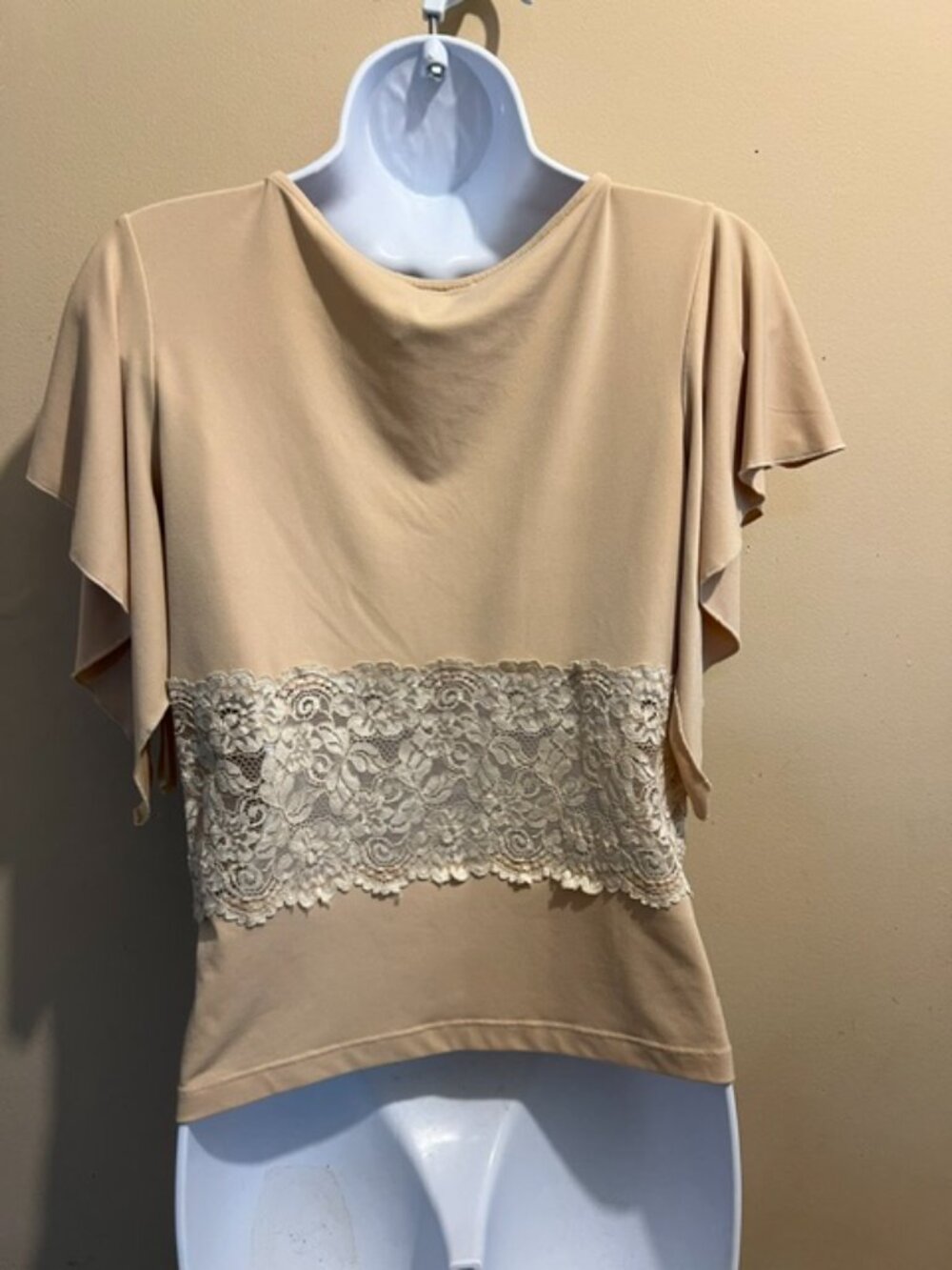 Woman Top, Beige w/ lace inset at waist, flutter sleeve